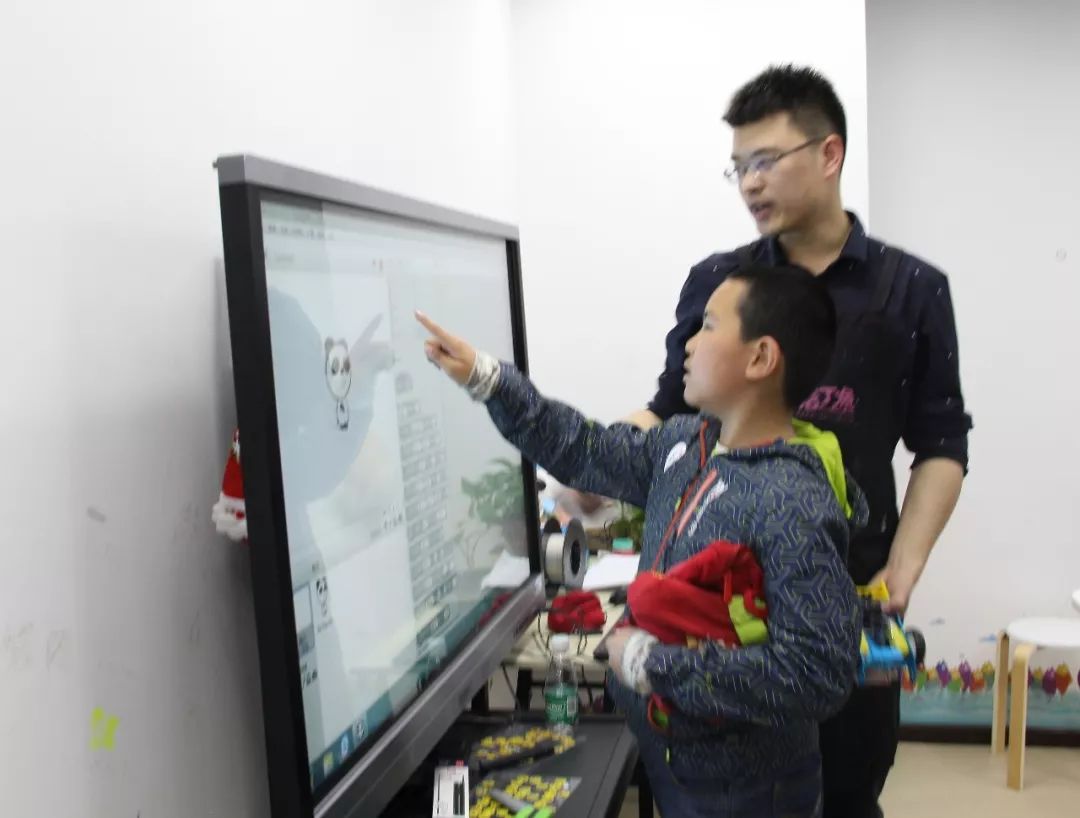 机器人编程和少儿编程是什么?该如何选择? 机器人编程和少儿编程是什么?该如何选择?